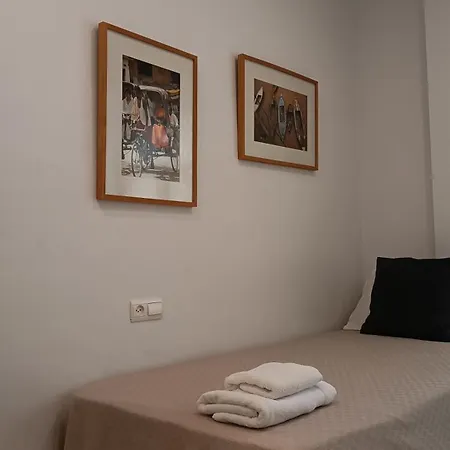 Sherryflat Torneria- Parking