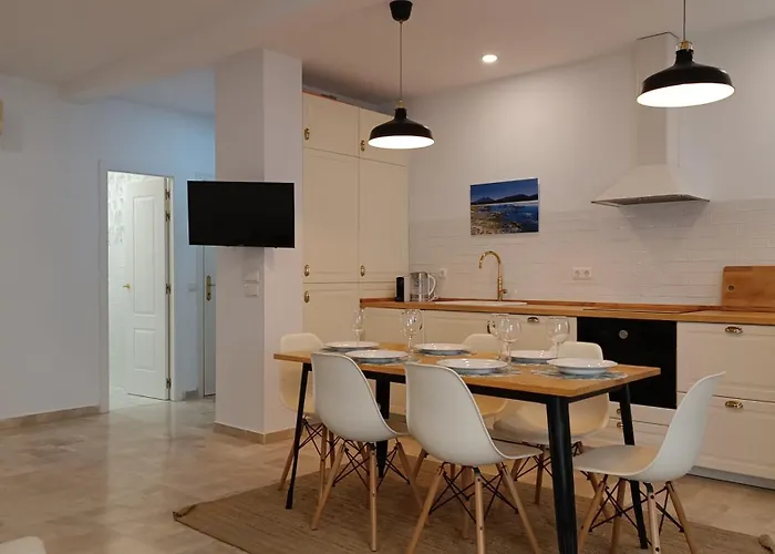 Sherryflat Torneria- Parking Jerez de la Frontera